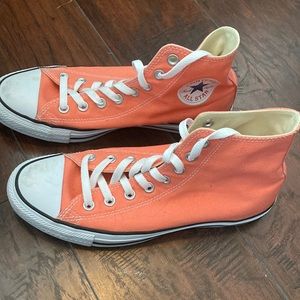 Converse pink high tops, mens 7 womens 9